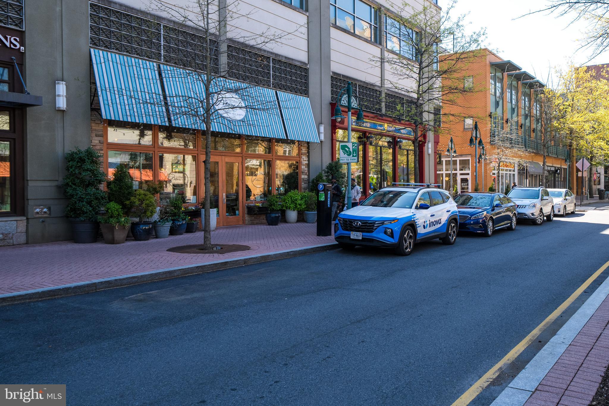 4600 S Four Mile Run Dr S #911