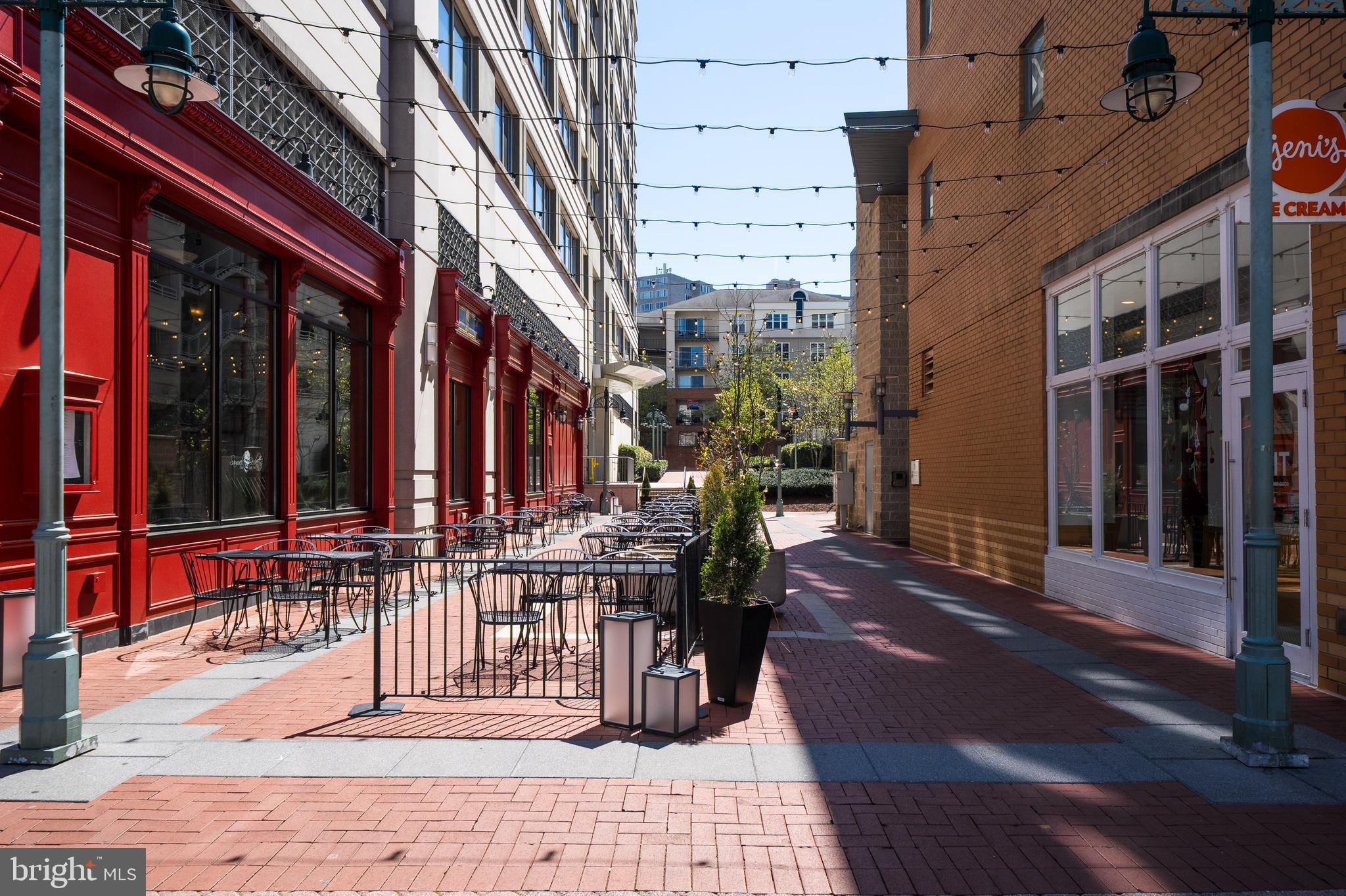 4600 S Four Mile Run Dr S #911