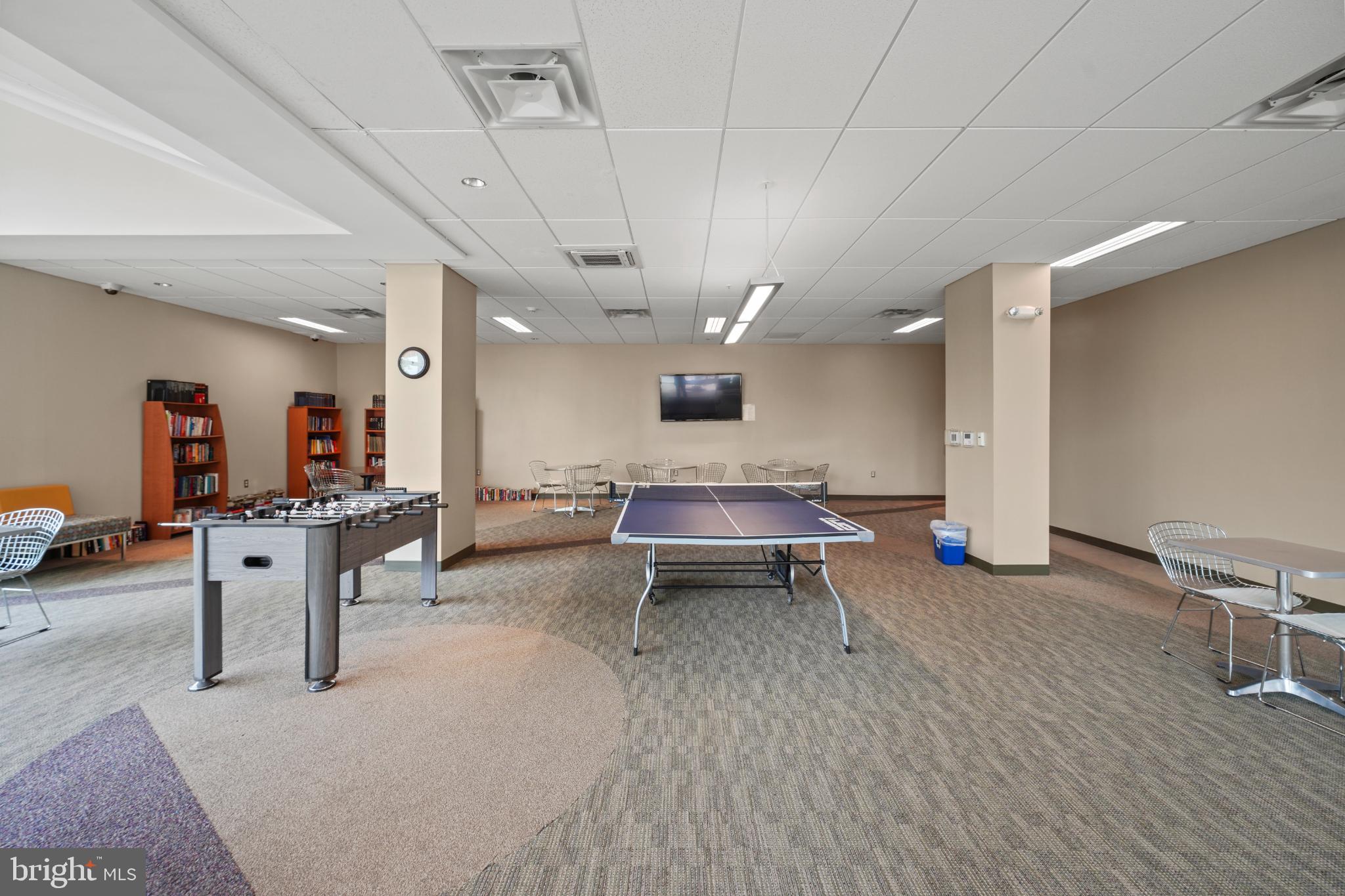 4600 S FOUR MILE RUN DRIVE 423