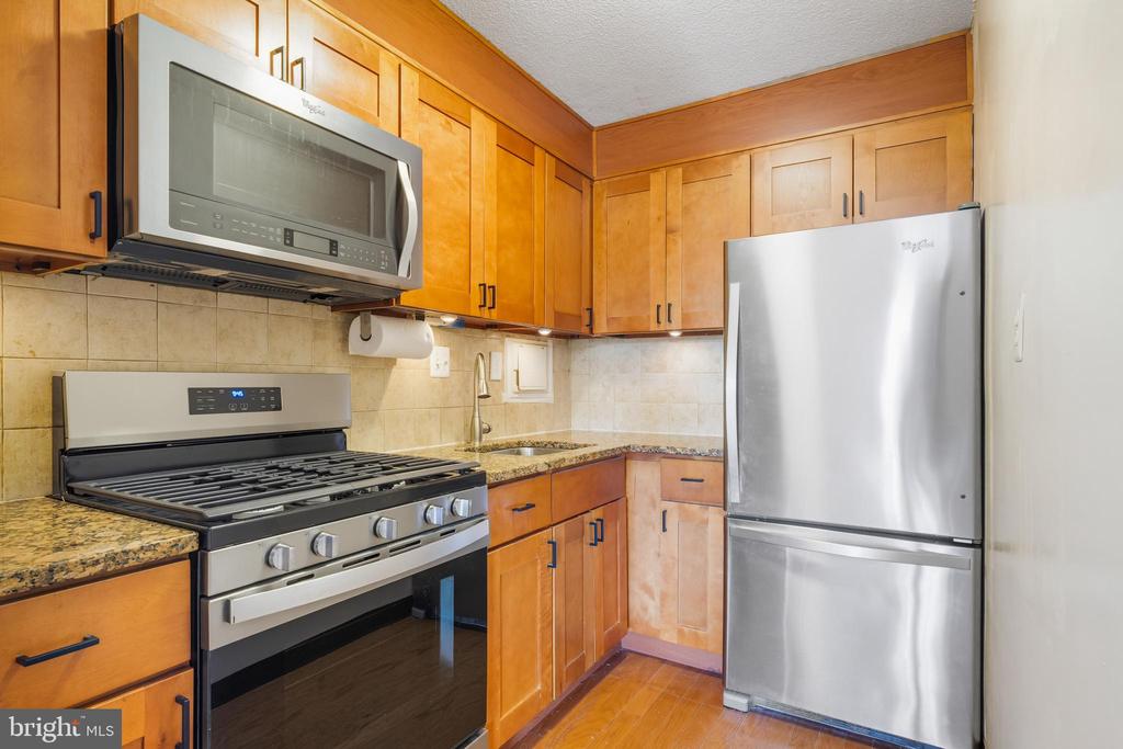 4600 S FOUR MILE RUN DRIVE S Unit: 537