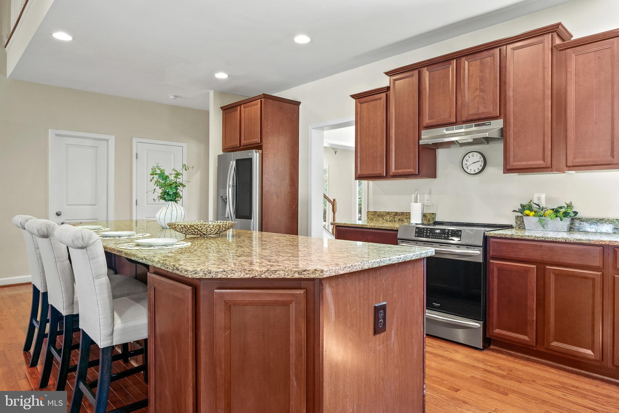 1146 STERLING ROAD
