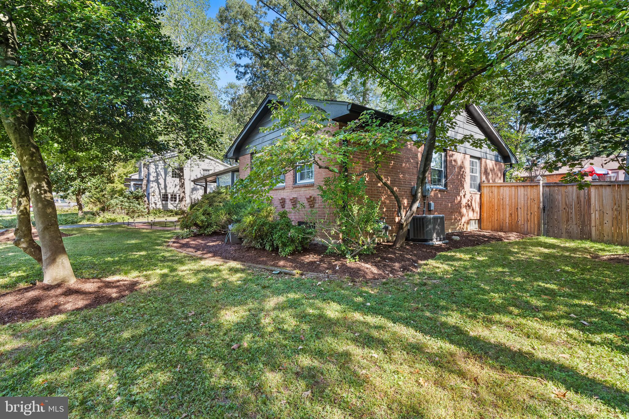 8705 STOCKTON PARKWAY