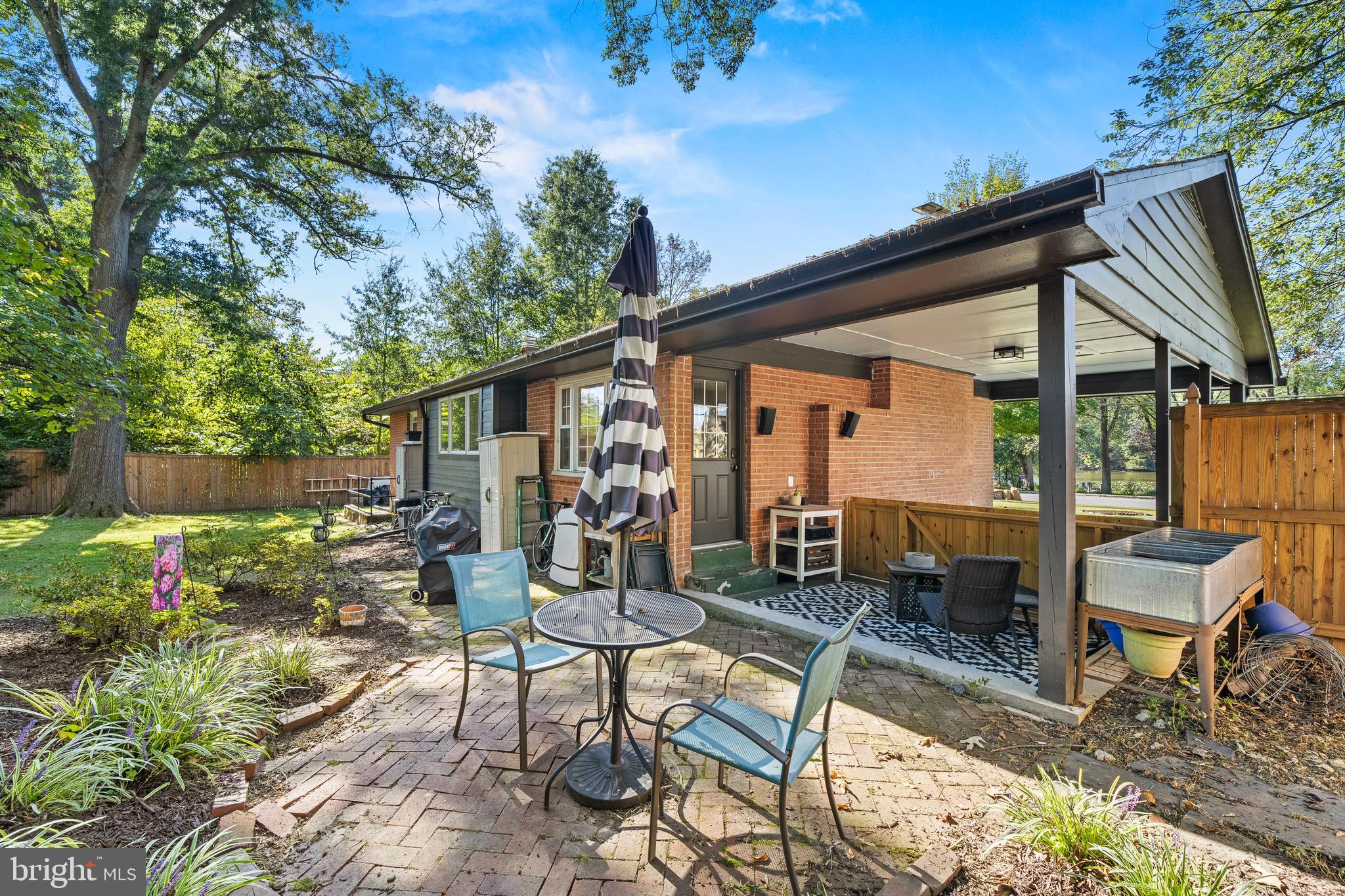 8705 STOCKTON PARKWAY