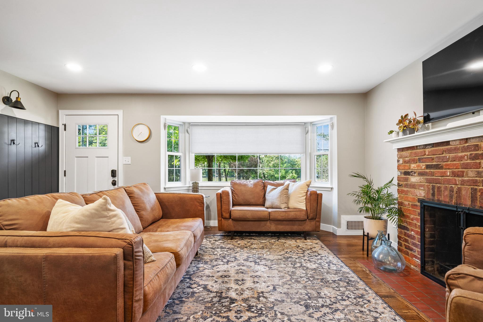8705 STOCKTON PARKWAY