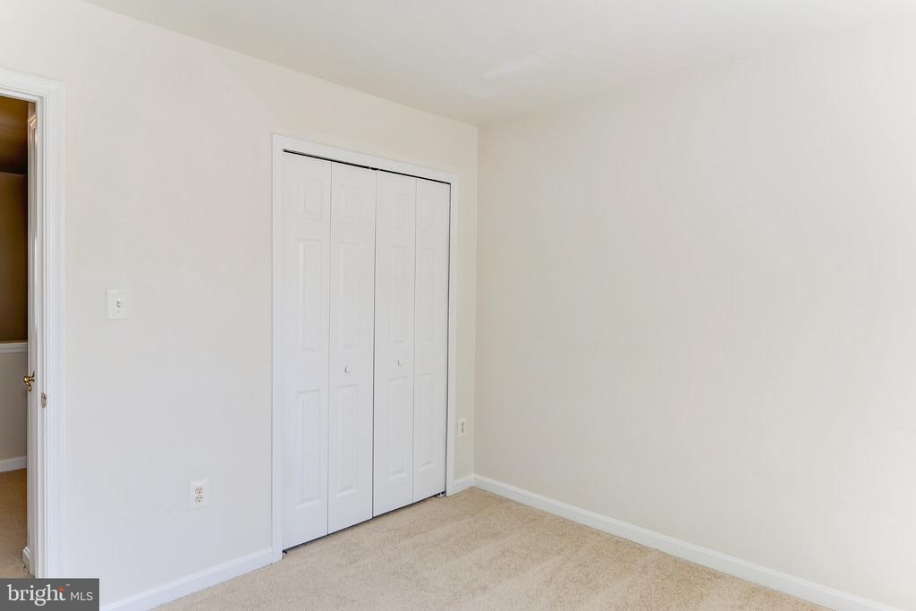 20717 WATERFALL BRANCH TERRACE