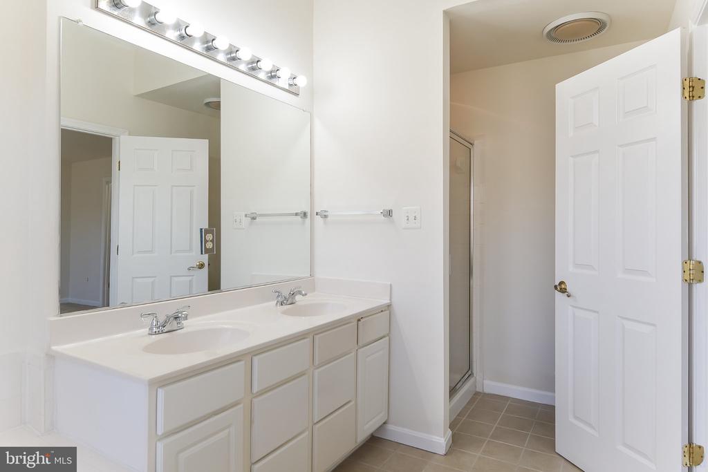 20717 WATERFALL BRANCH TERRACE