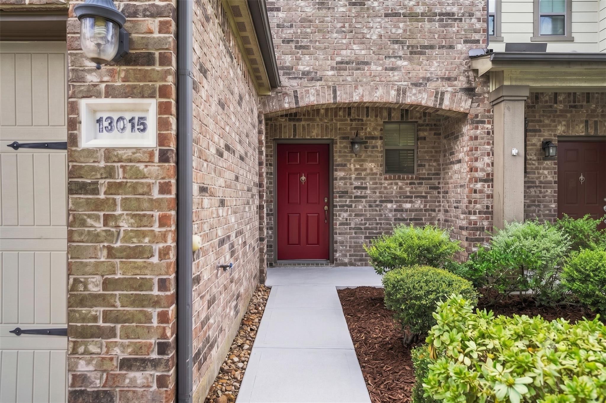 13015 Cressida Glen Lane