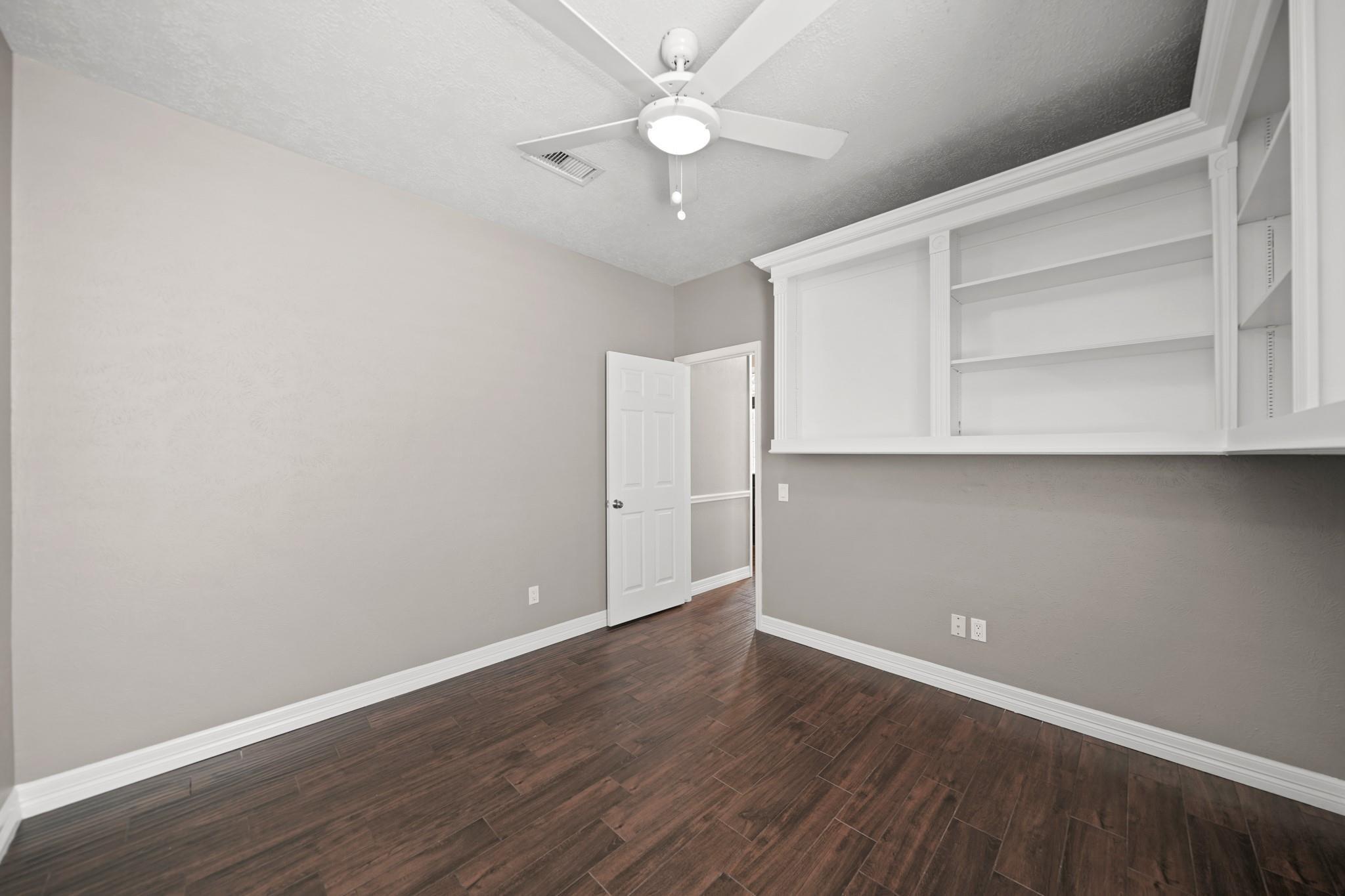 1207 Wildewood Court
