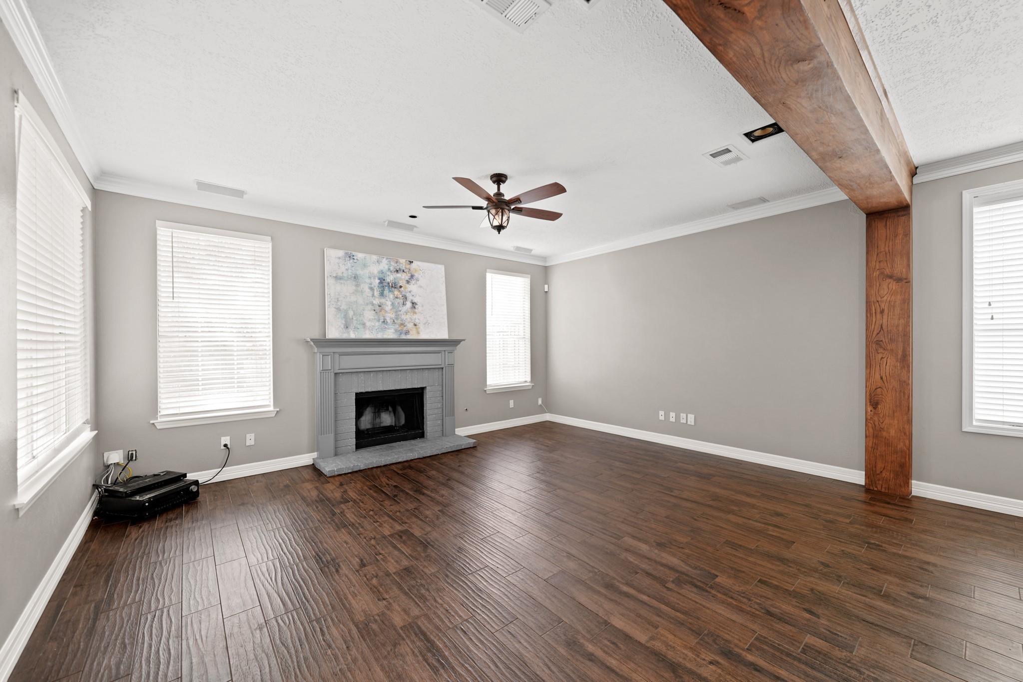 1207 Wildewood Court