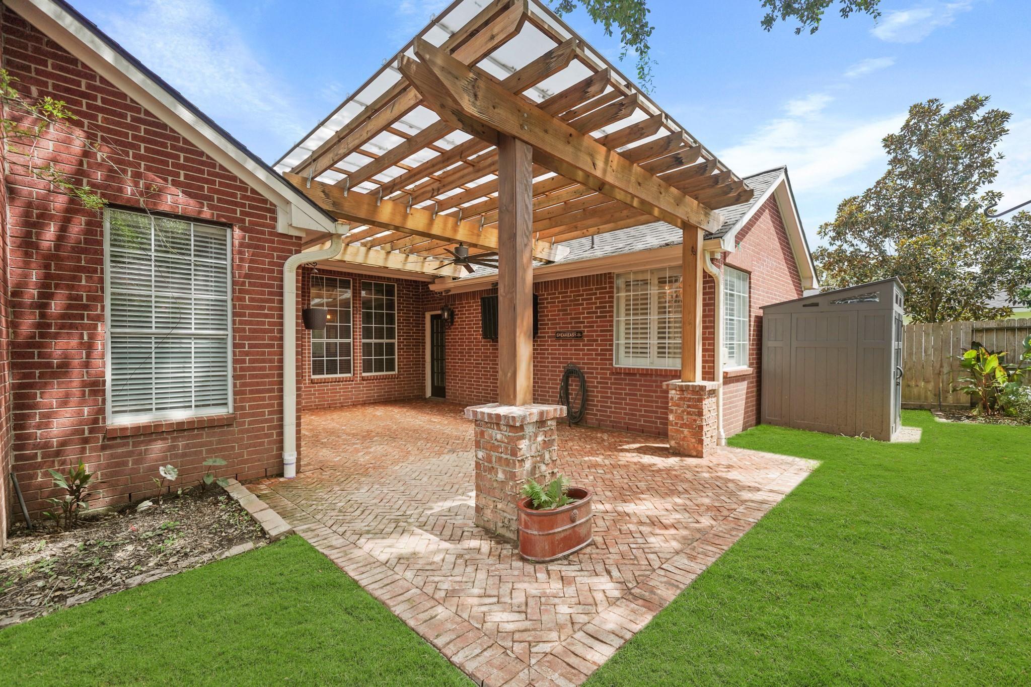 1207 Wildewood Court