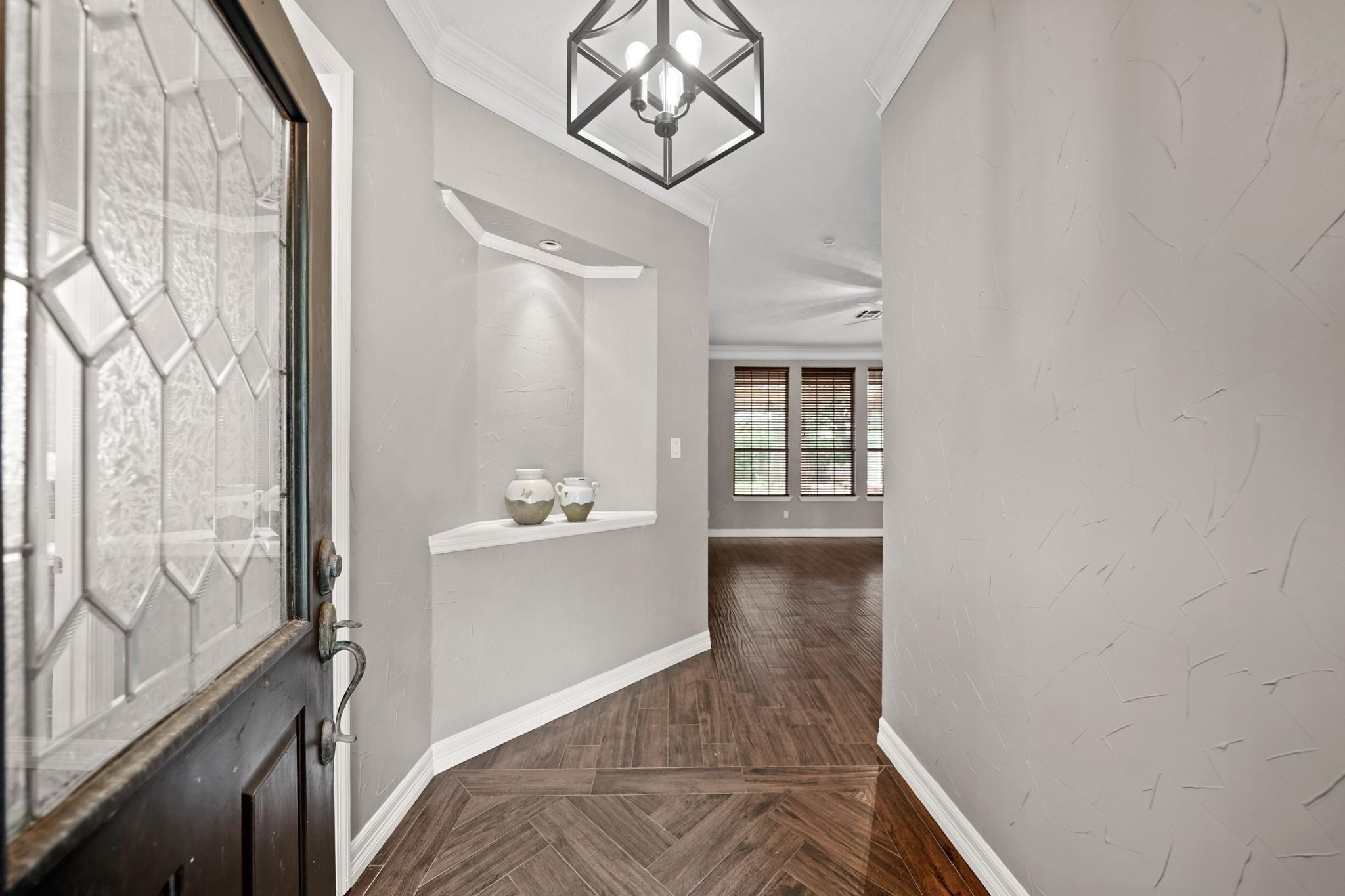 1207 Wildewood Court
