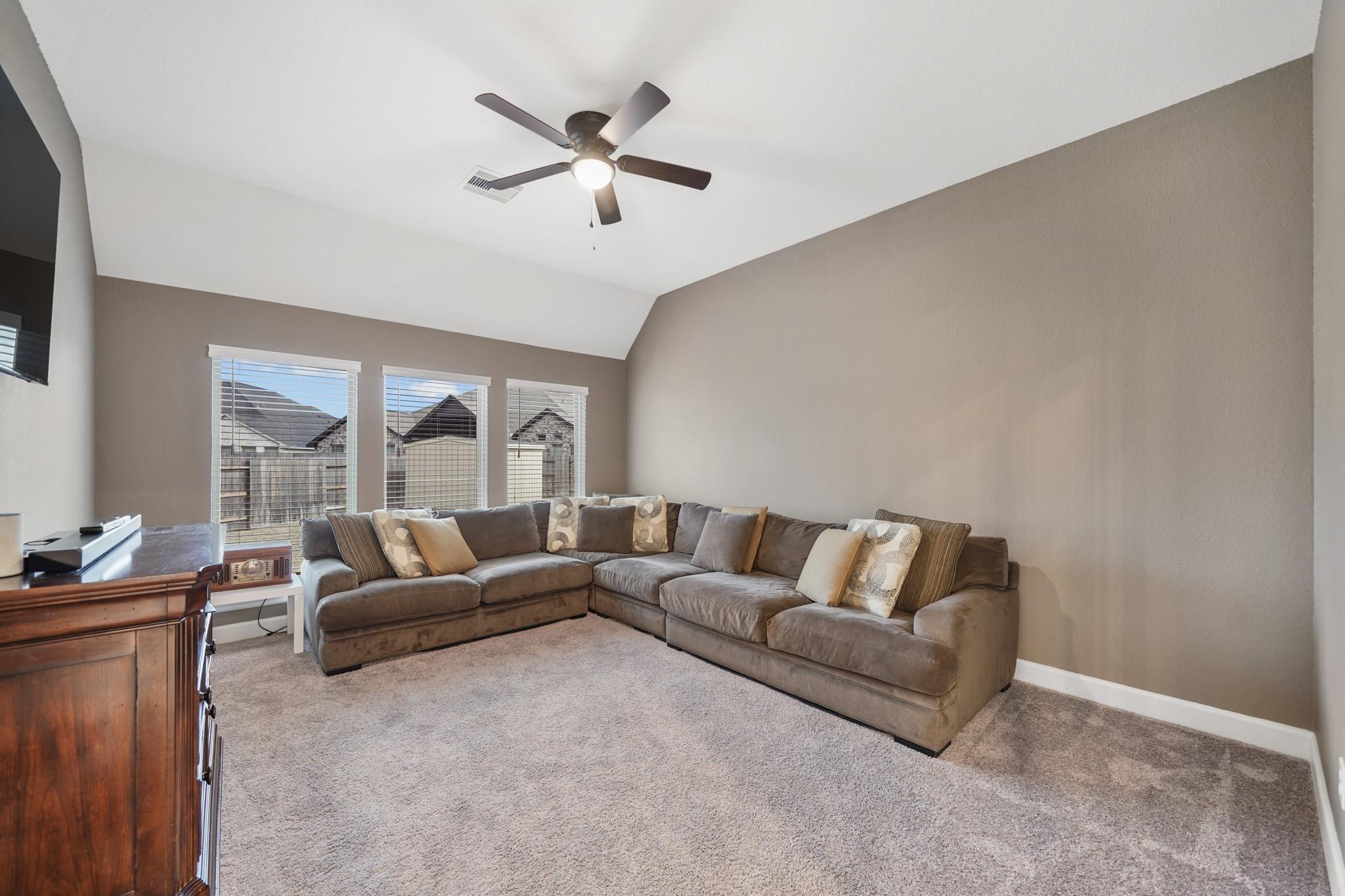 1522 Ruby Ford Lane
