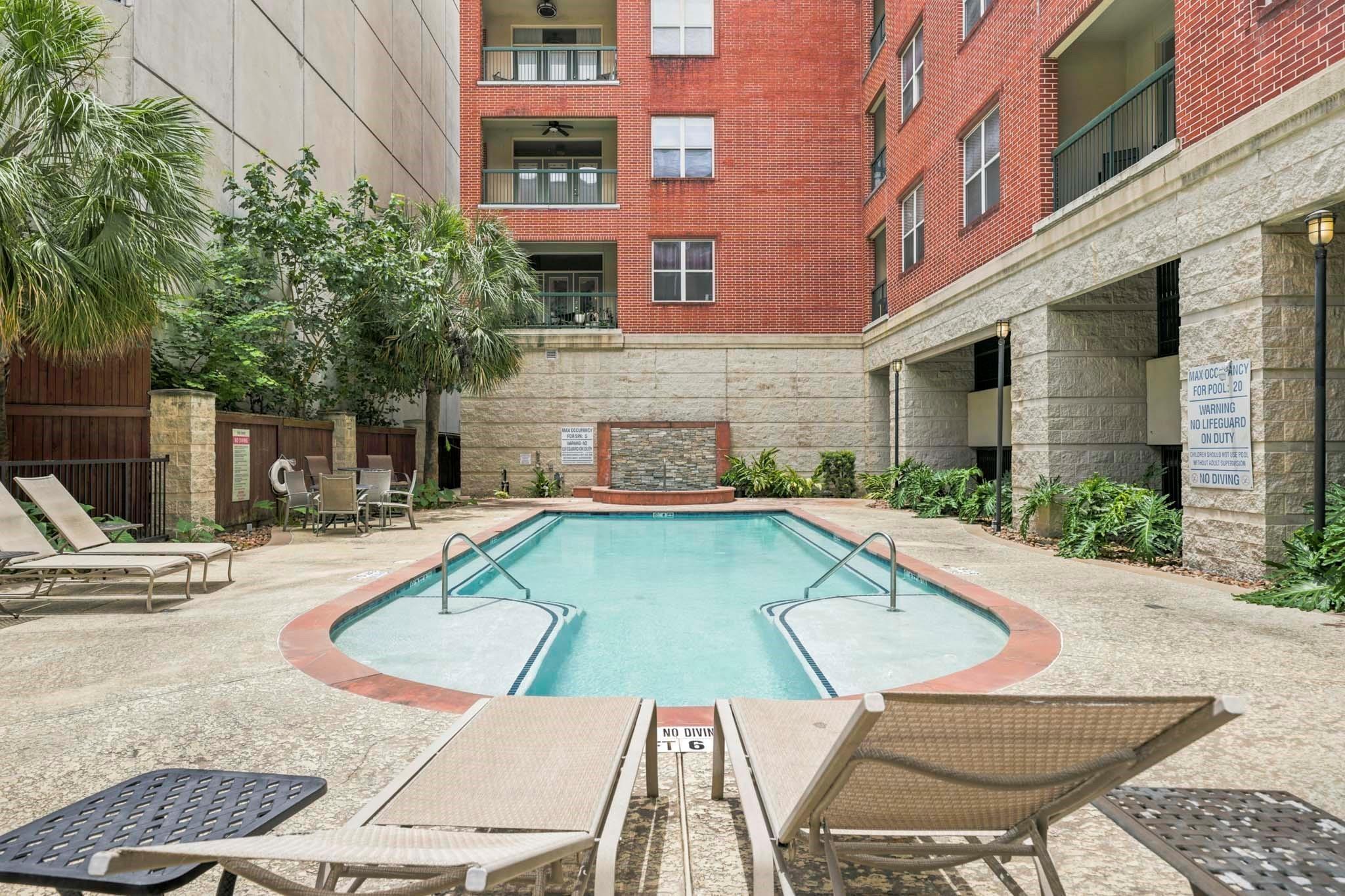 300 St Joseph Parkway # 302
