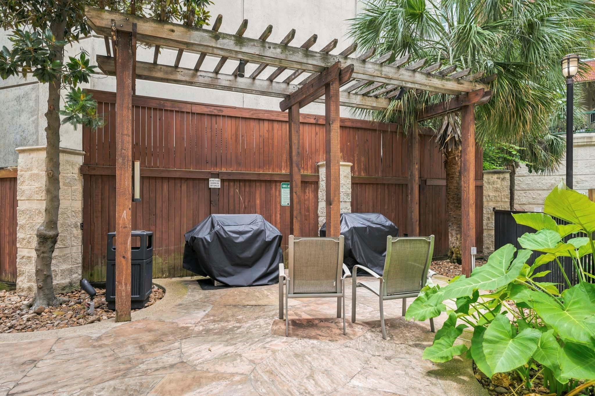 300 St Joseph Parkway # 302