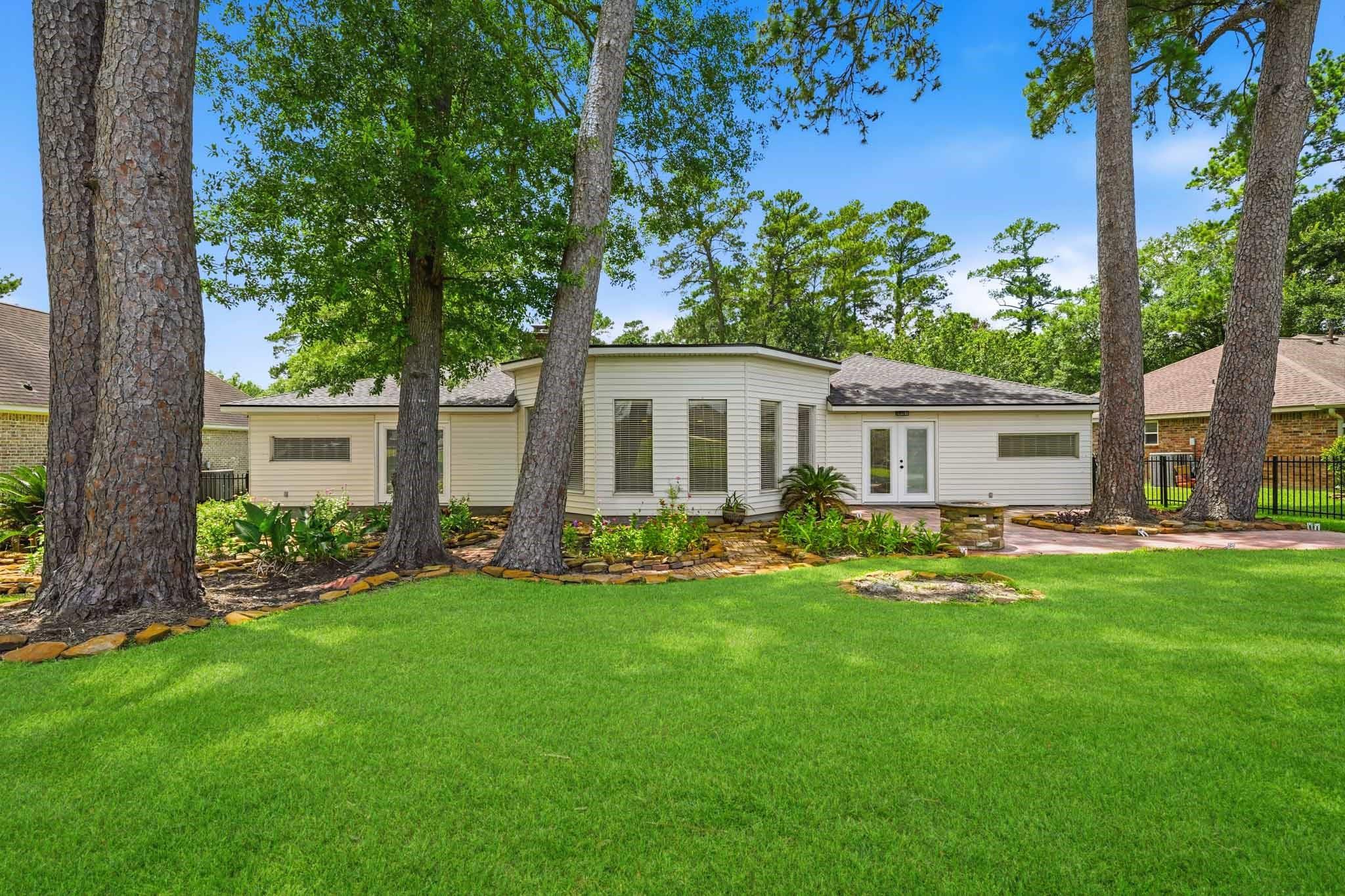 79 Summers Wind Street