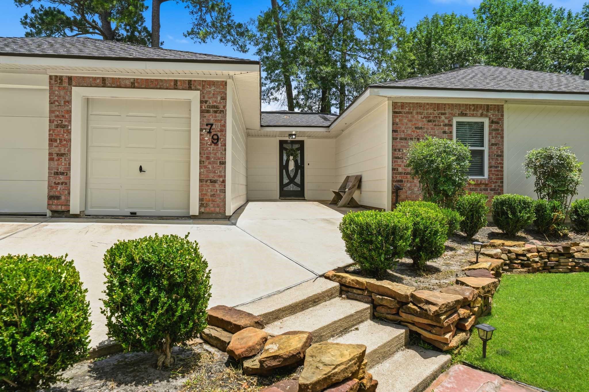 79 Summers Wind Street