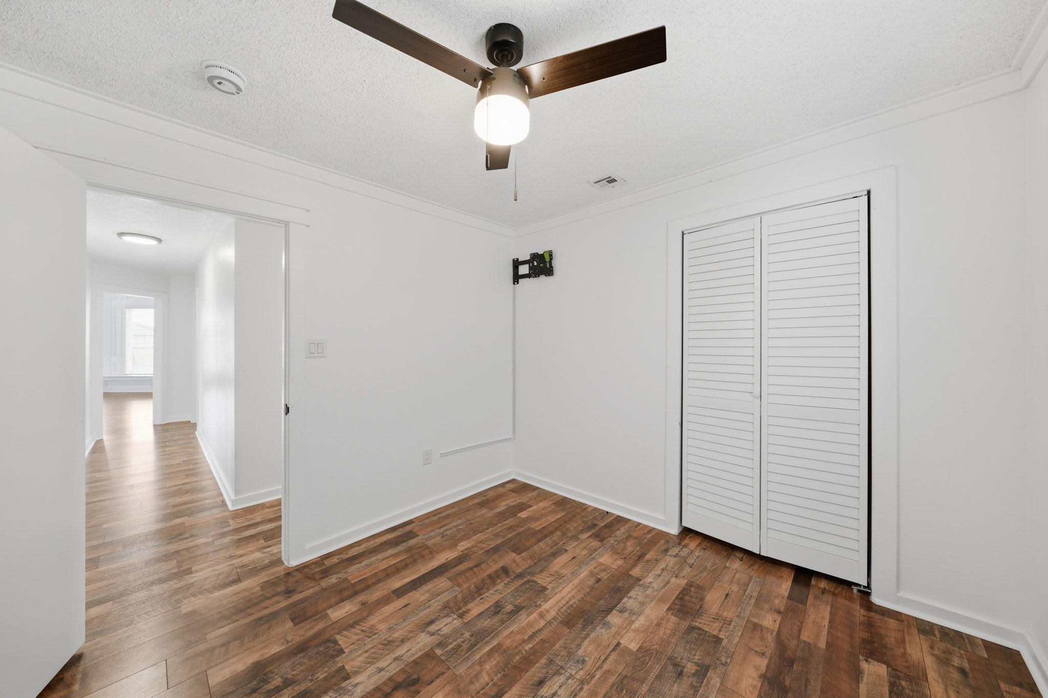 79 Summers Wind Street