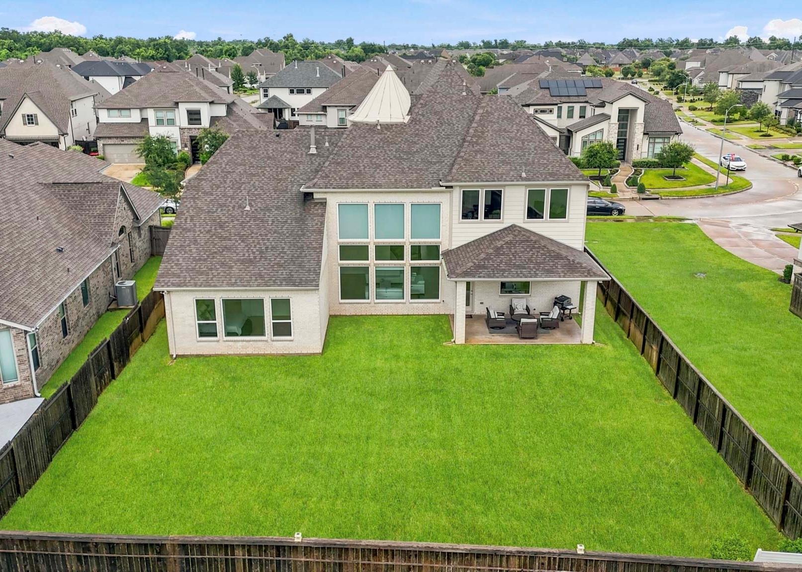 2407 Wooded Park Drive