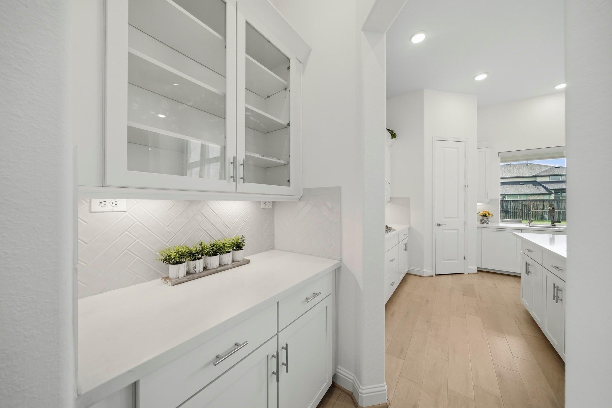 2407 Wooded Park Drive
