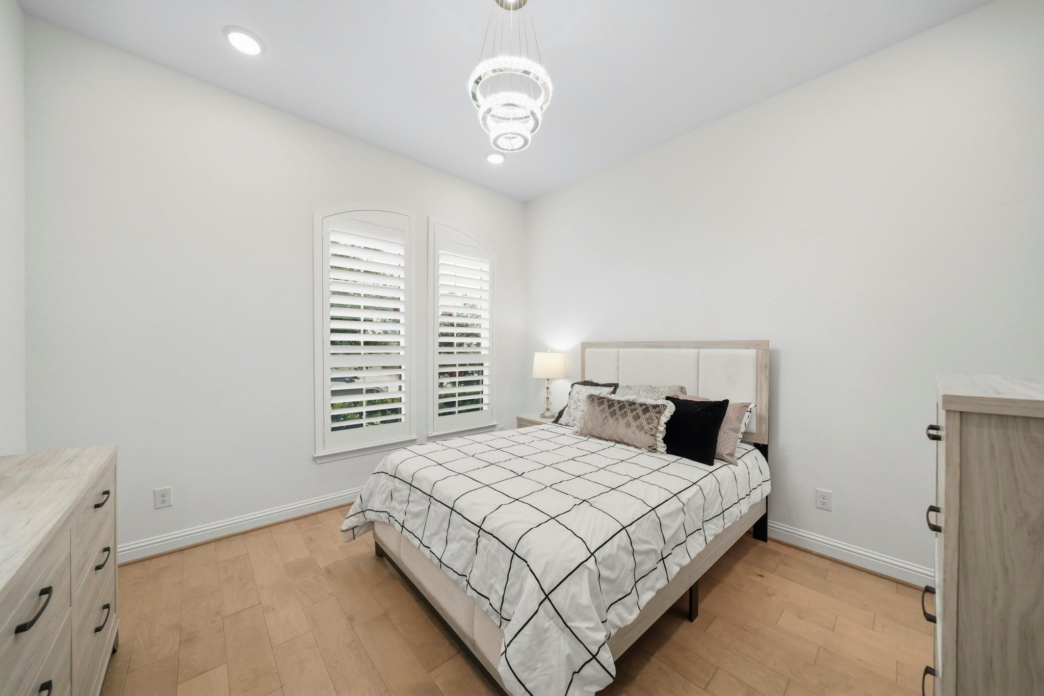 2407 Wooded Park Drive
