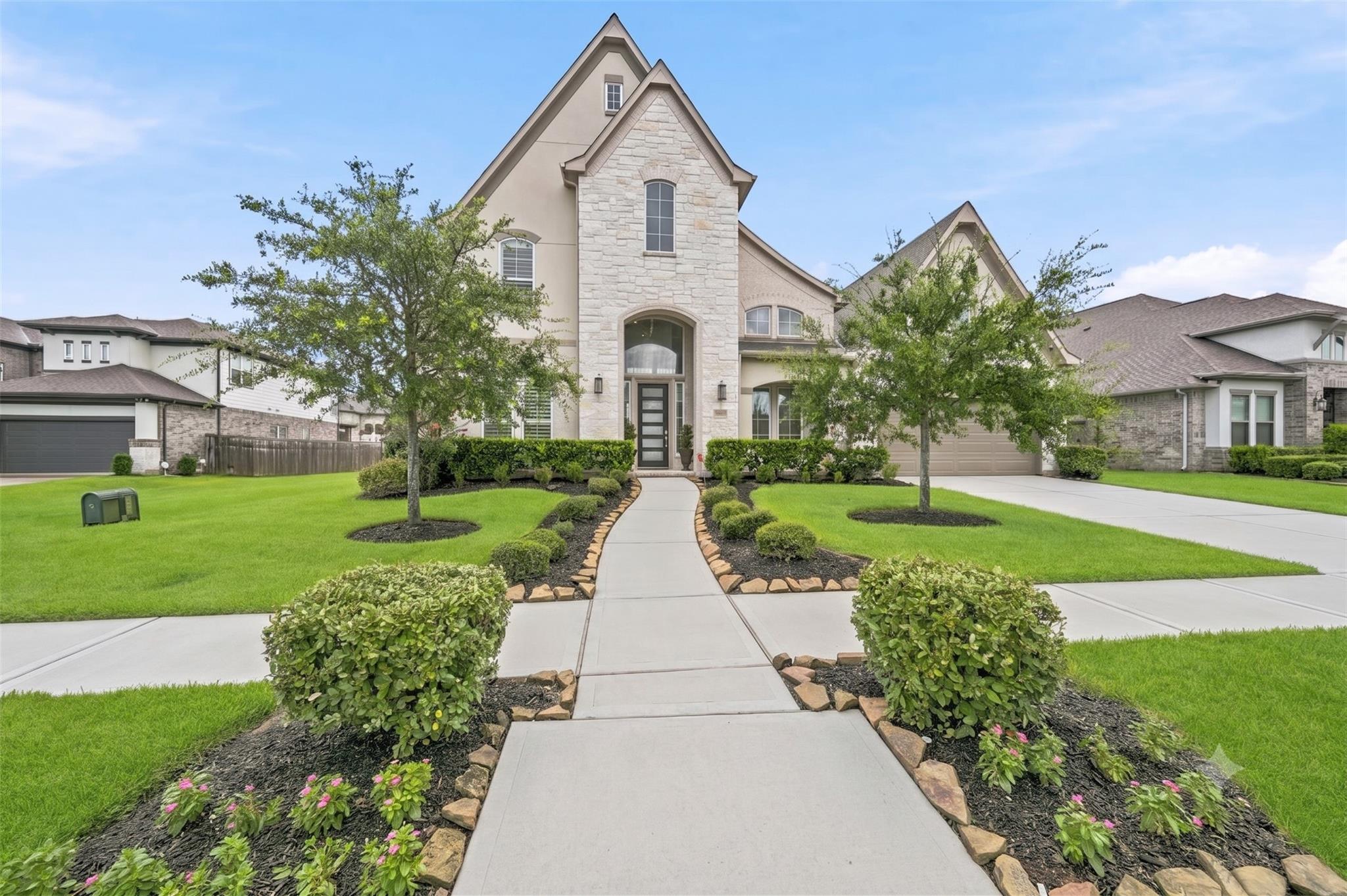 2407 Wooded Park Drive