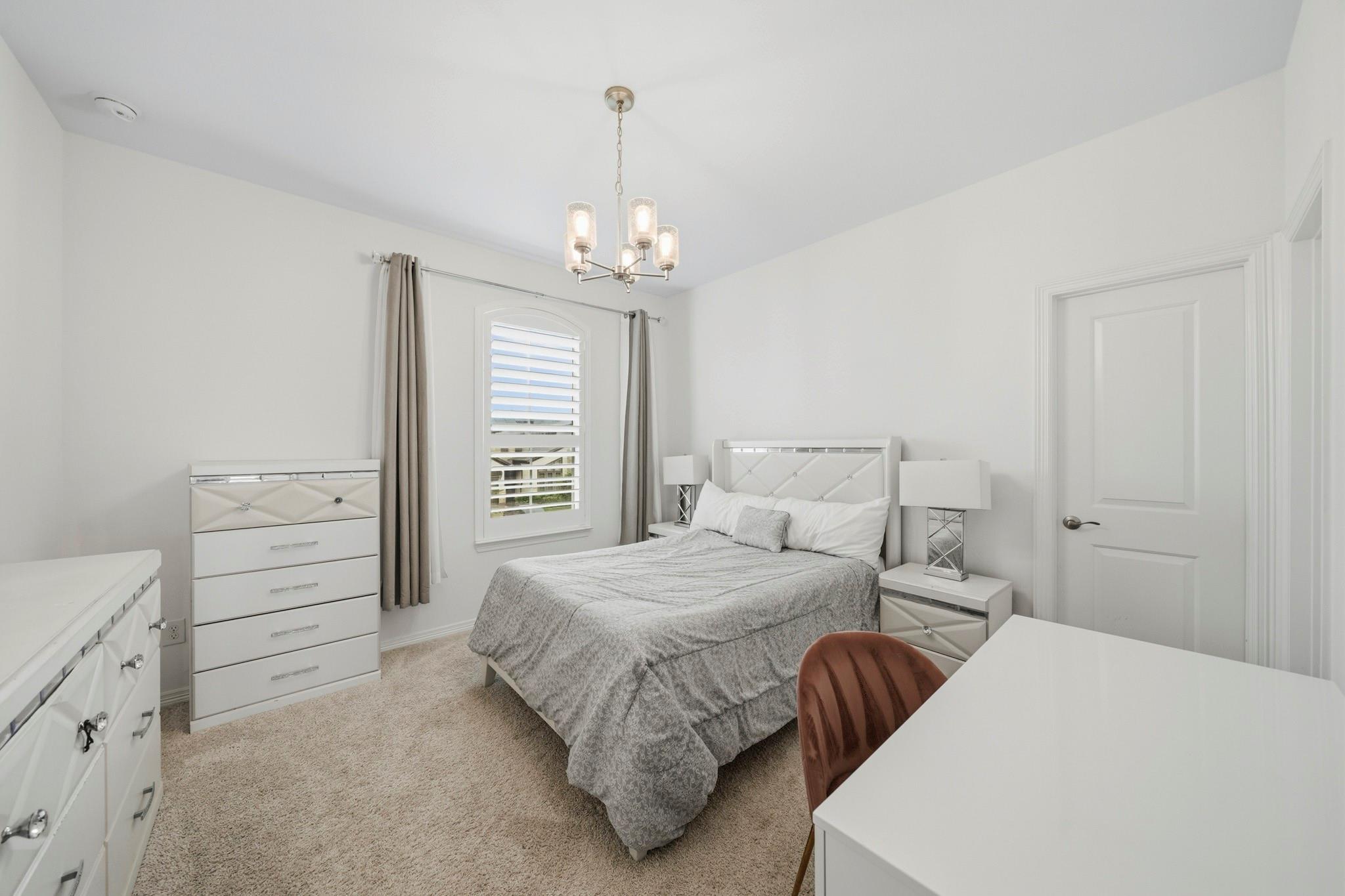 2407 Wooded Park Drive