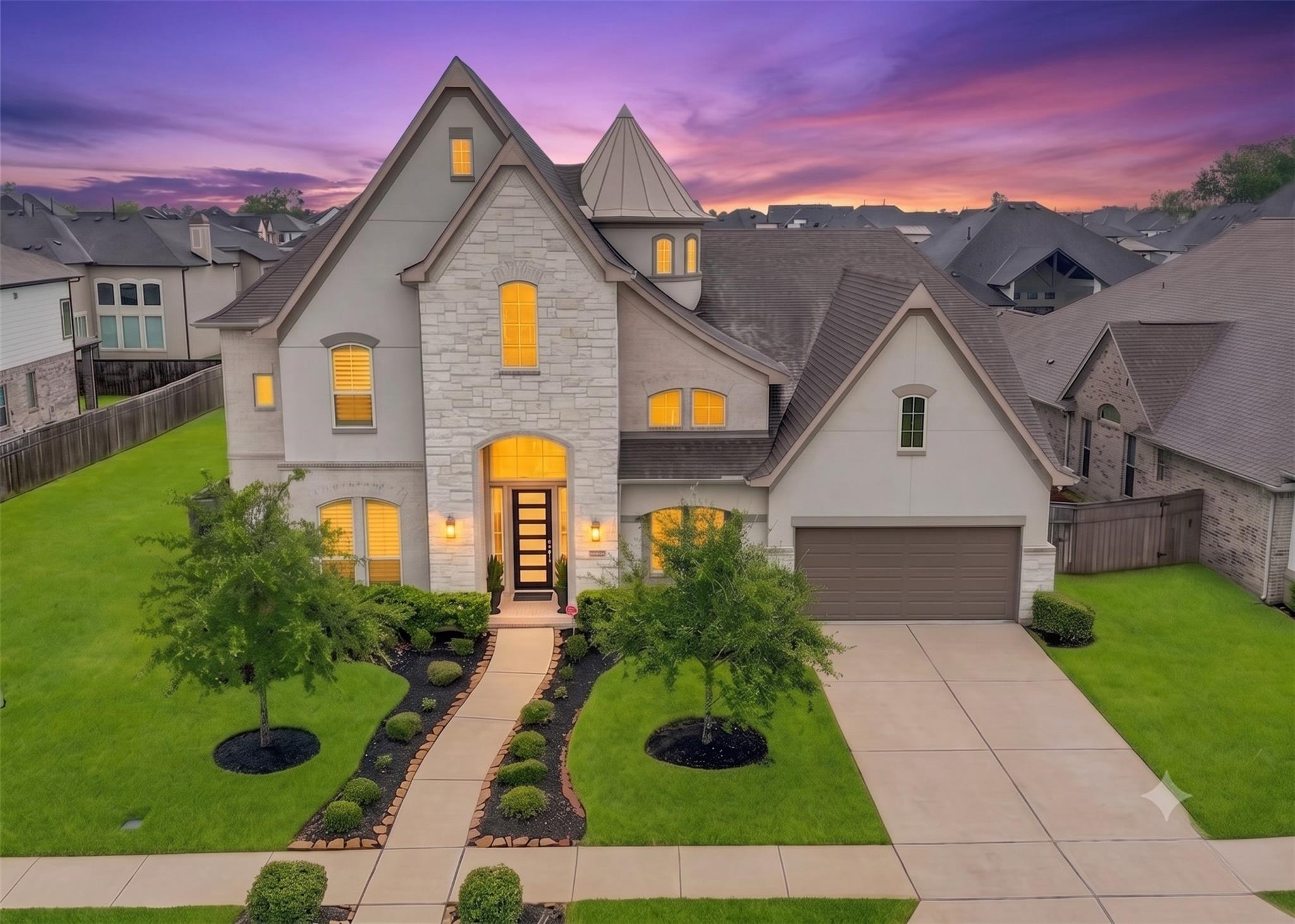 2407 Wooded Park Drive