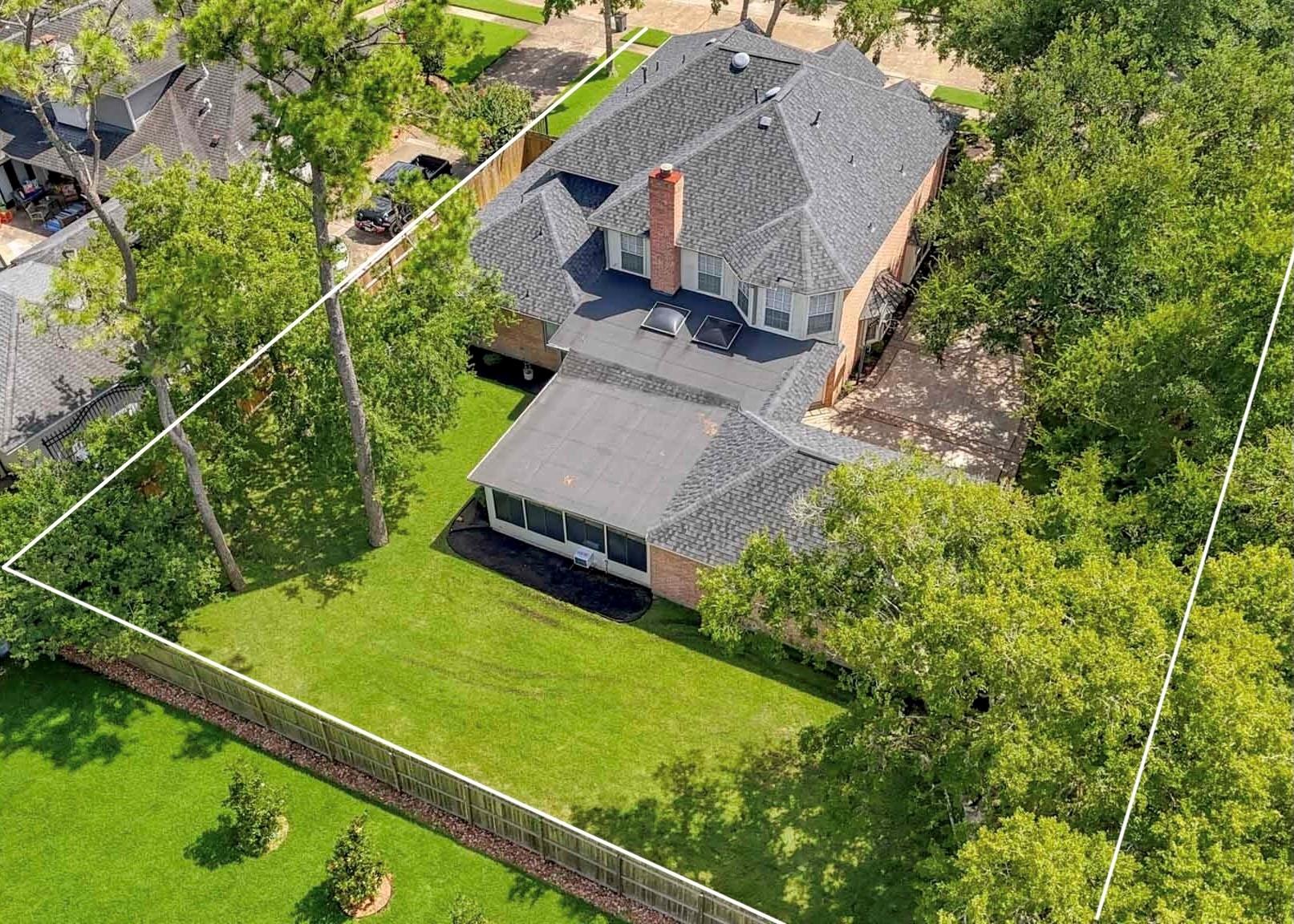 1201 Arbre Lane