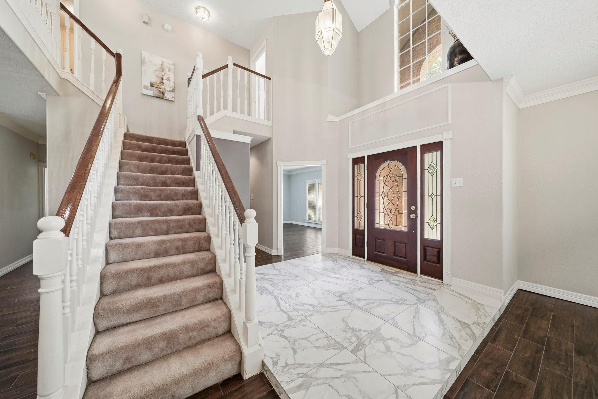 1201 Arbre Lane