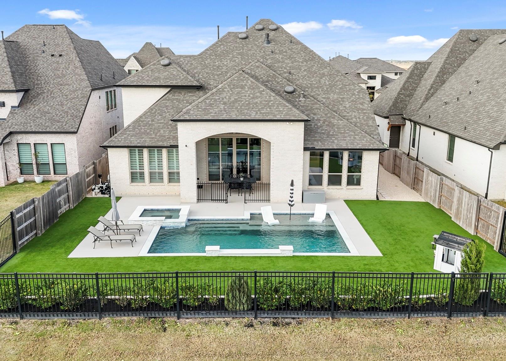 24715 Beebalm Trail