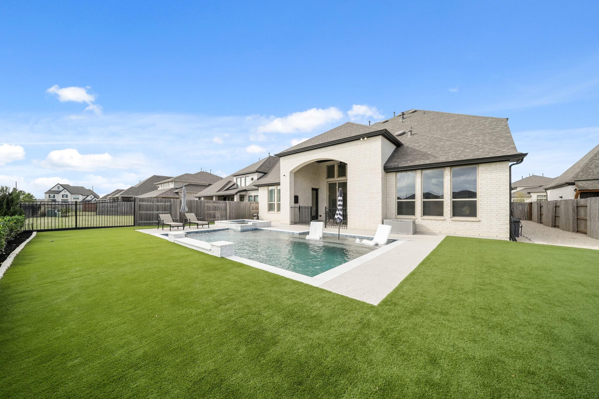 24715 Beebalm Trail