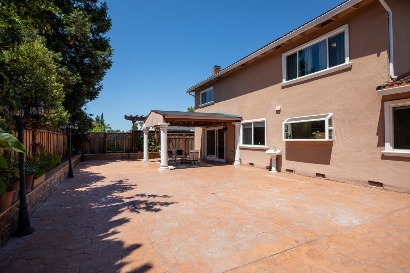 4339 Vistapark DR