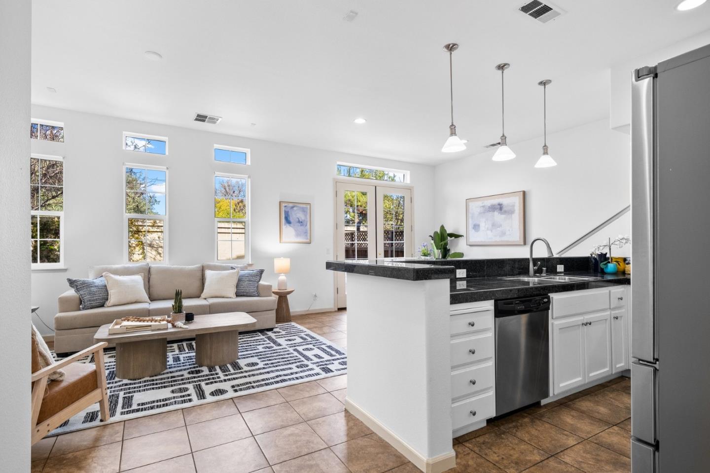 231 Azevedo CIR