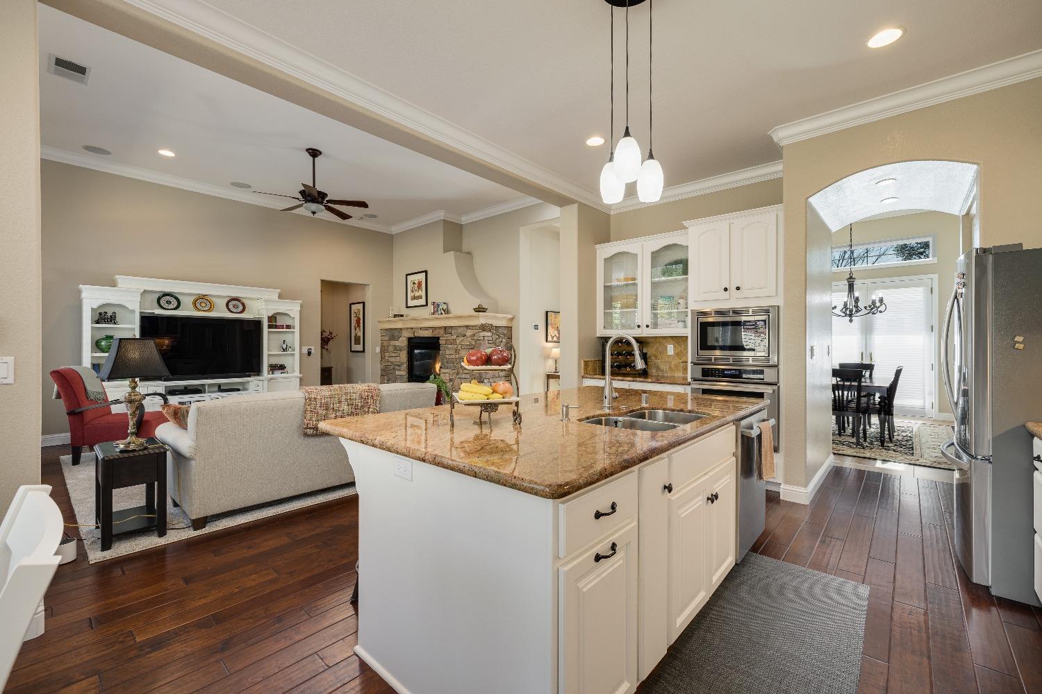 6058 Southerness Drive