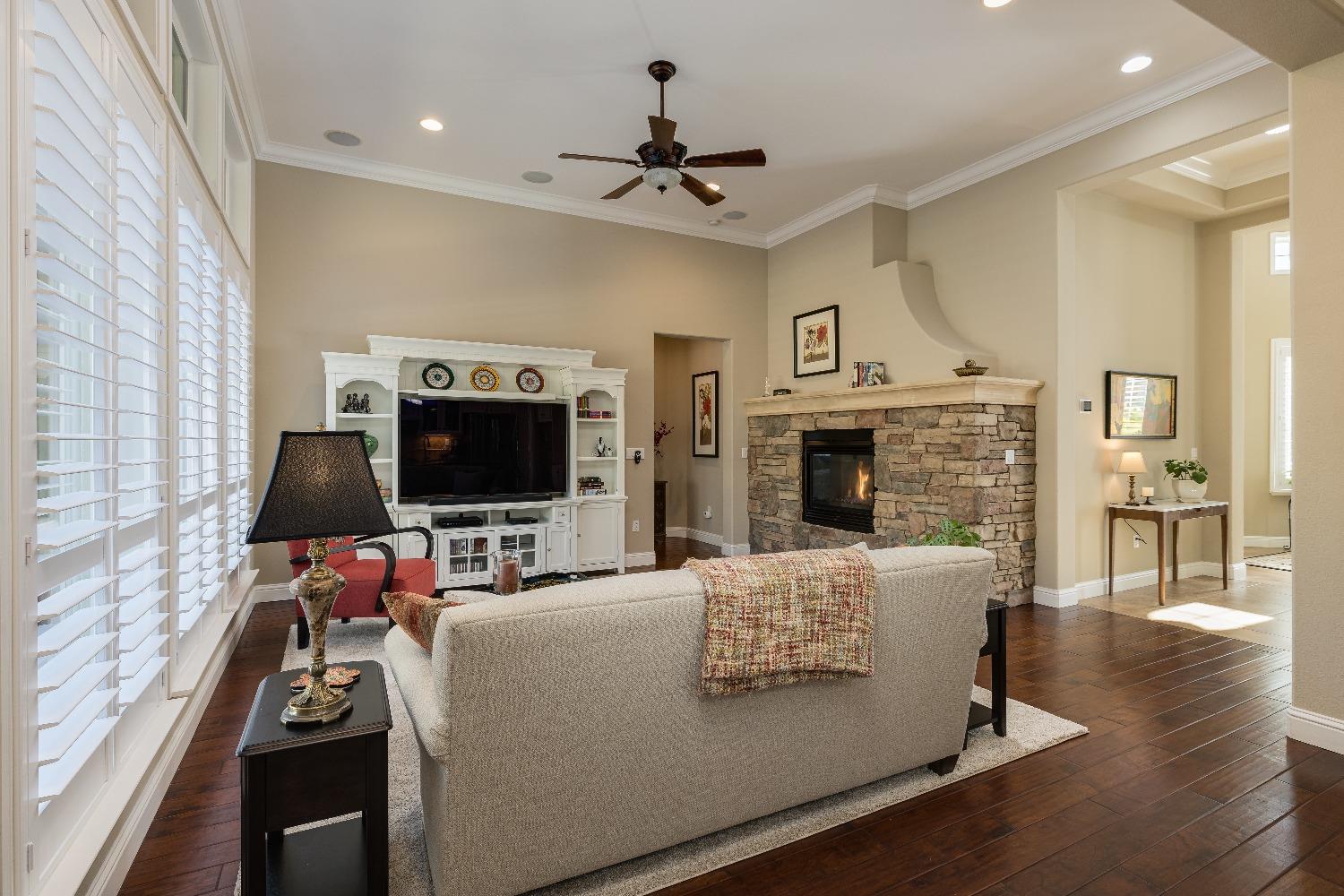 6058 Southerness Drive