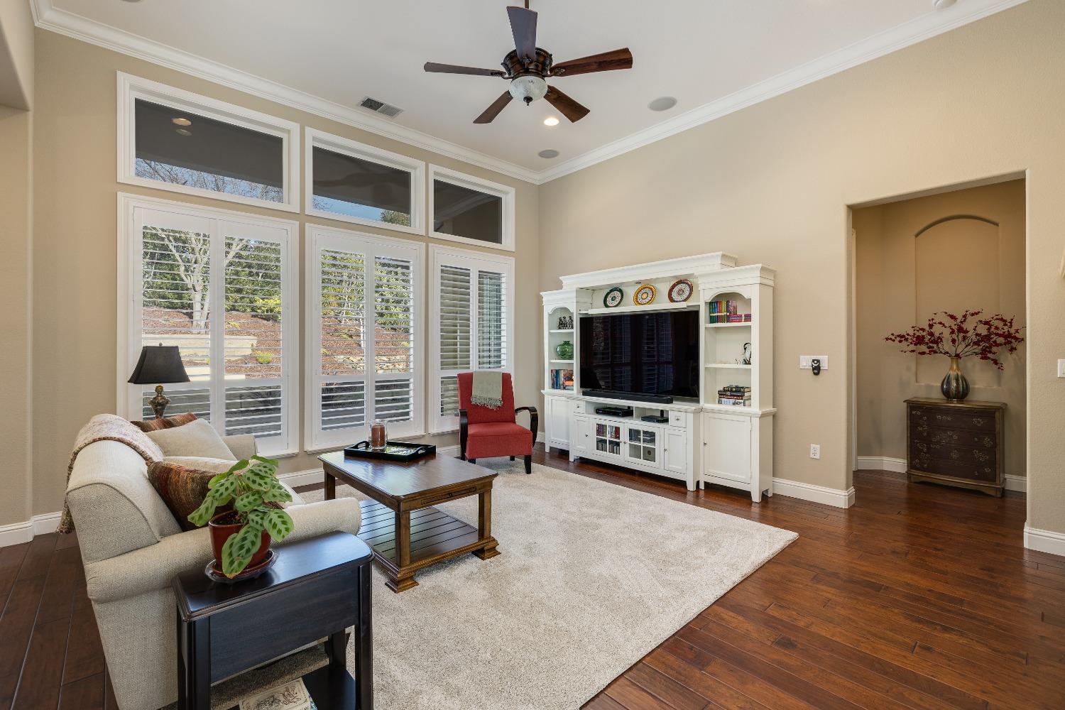 6058 Southerness Drive