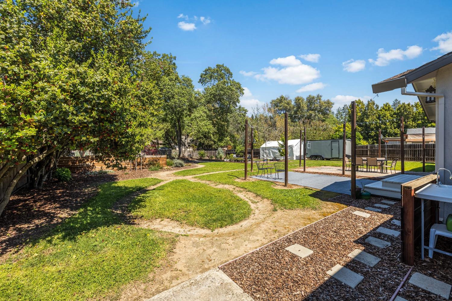 9845 Valley Pines Drive