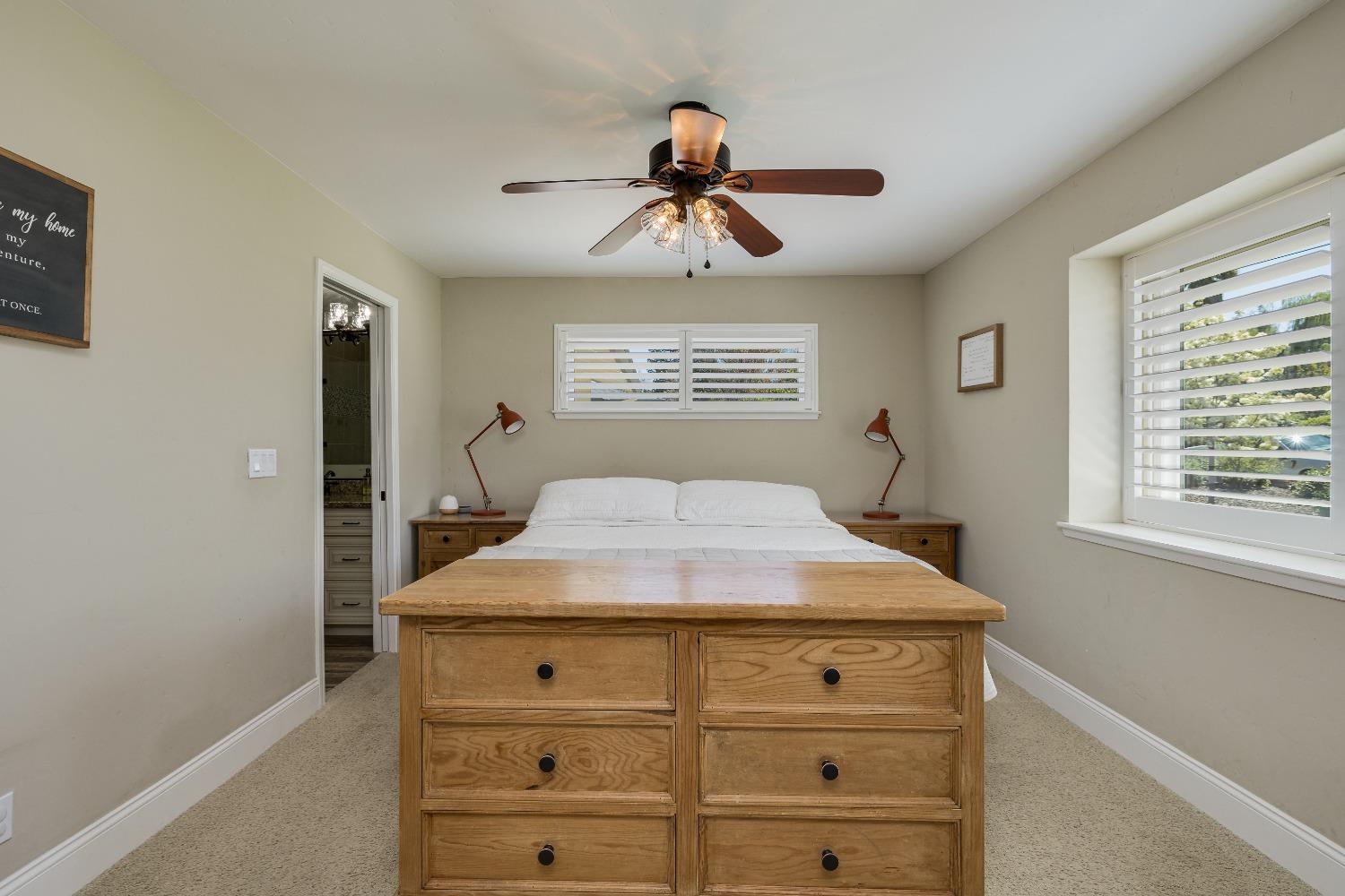 9845 Valley Pines Drive