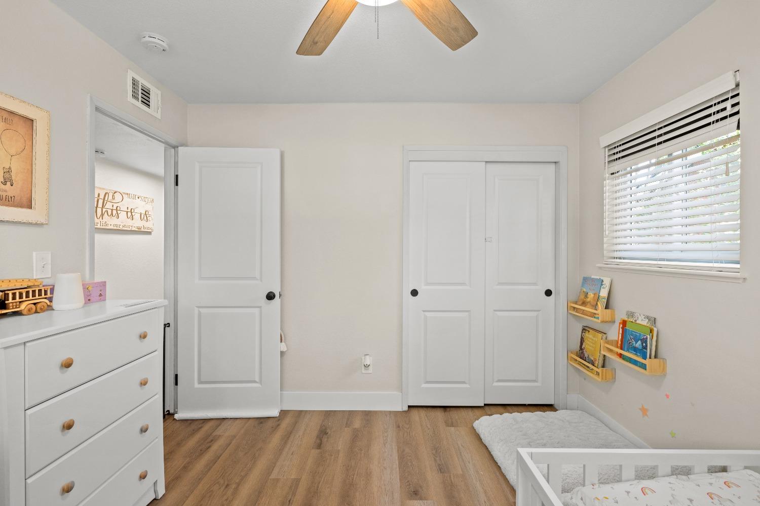 4525 Longhorn Street