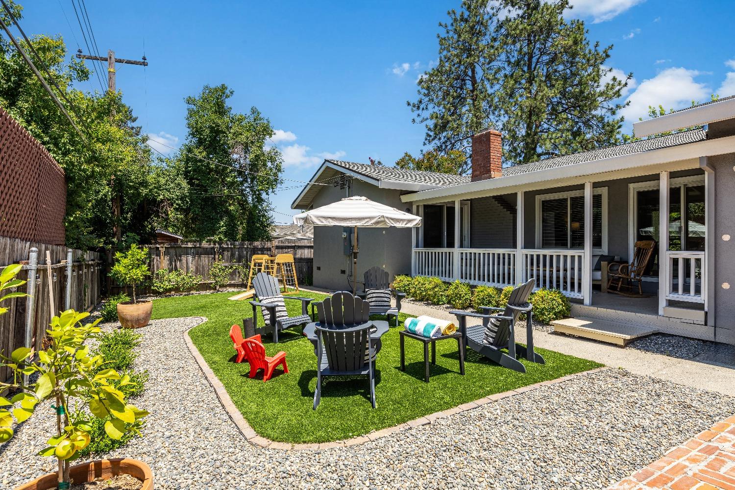 4525 Longhorn Street