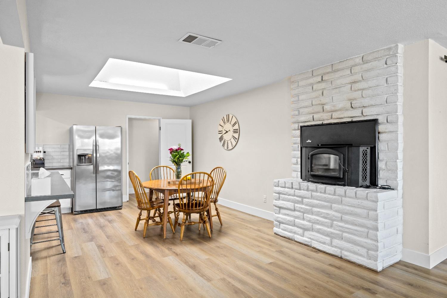 4525 Longhorn Street