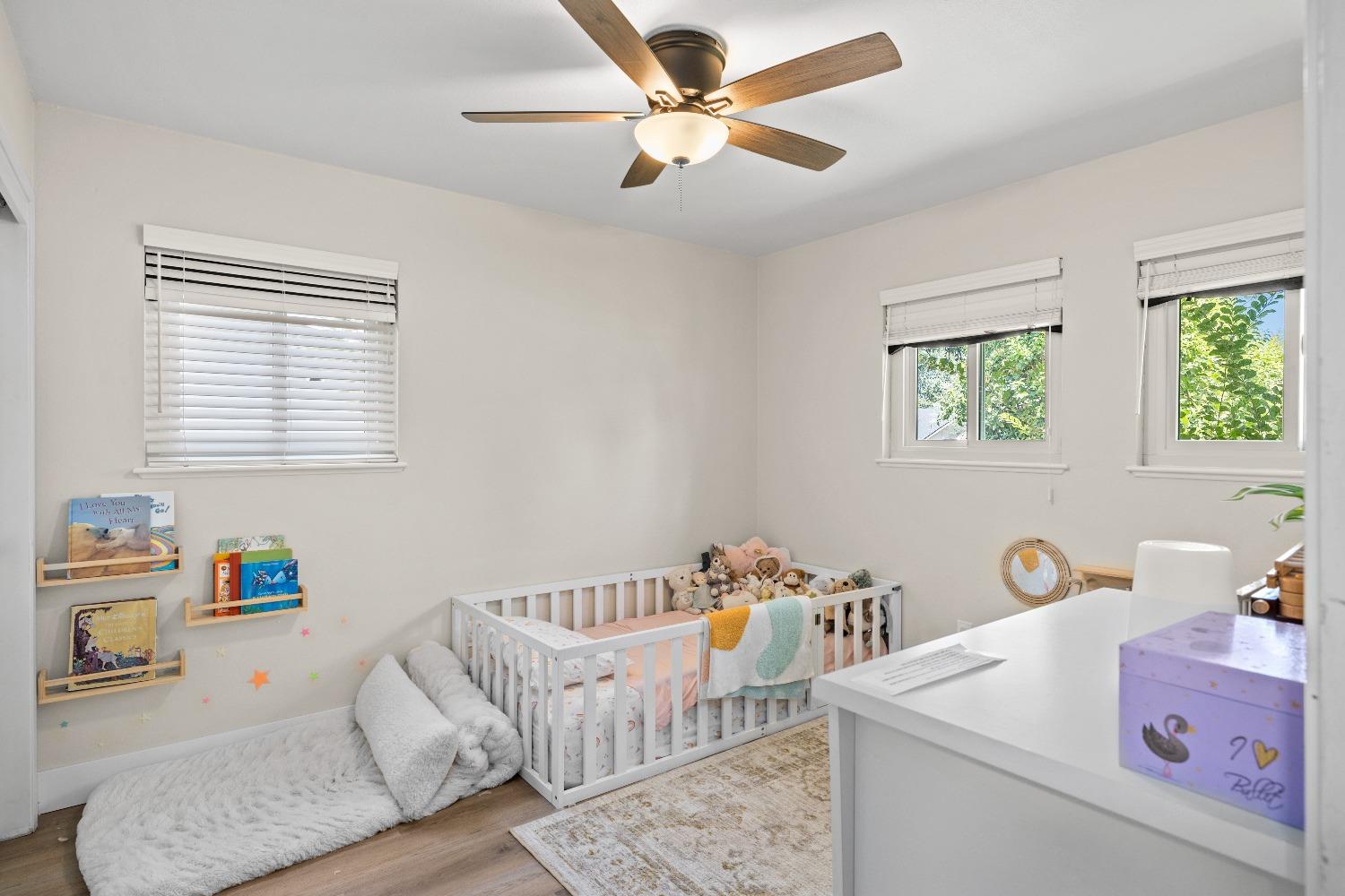 4525 Longhorn Street