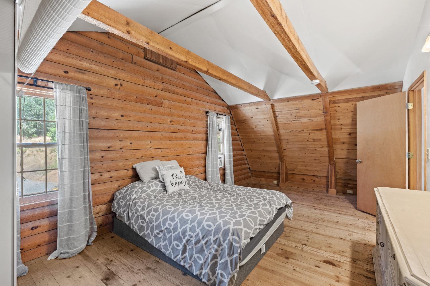 7721 Silent Path Road