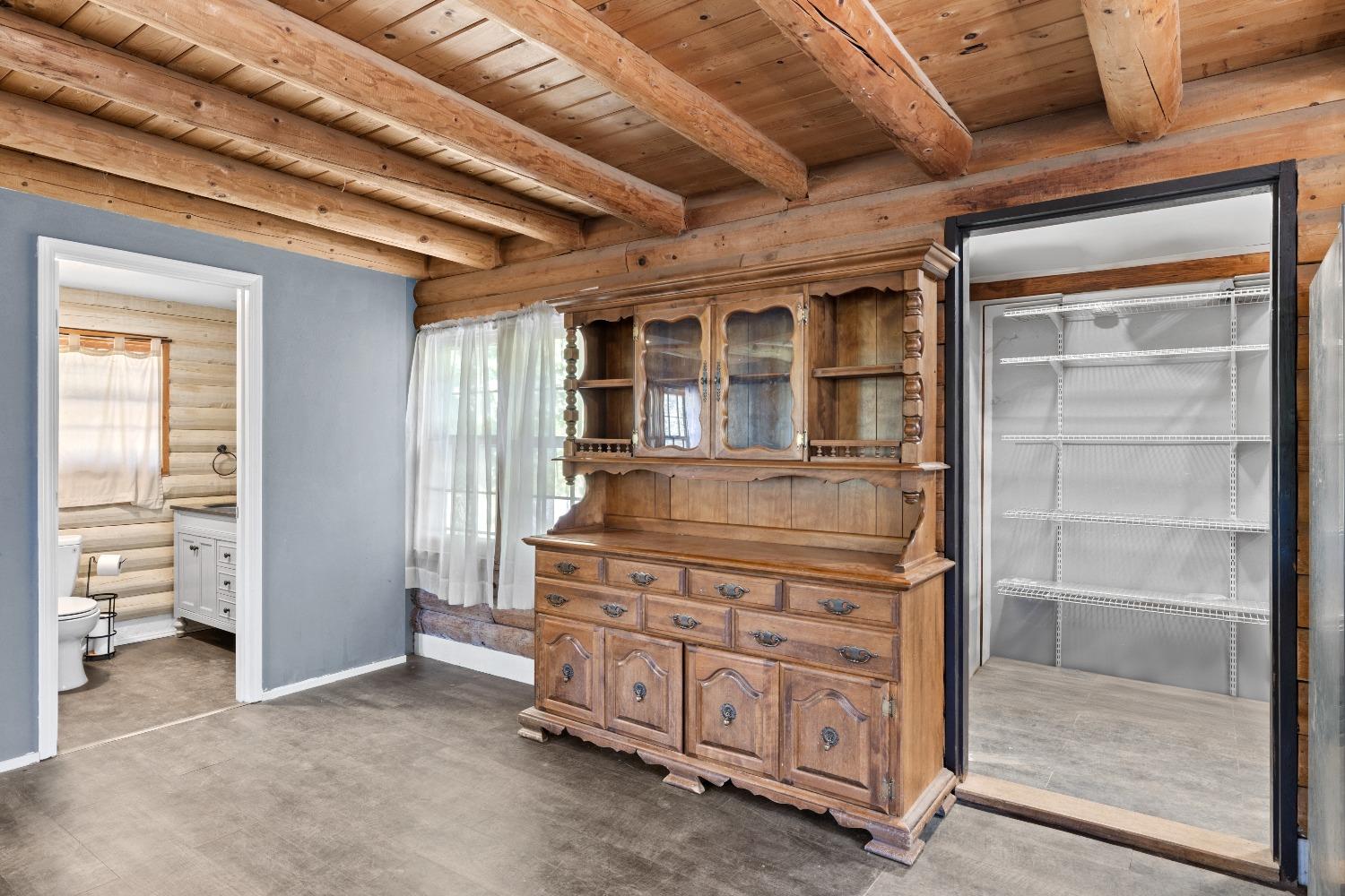 7721 Silent Path Road