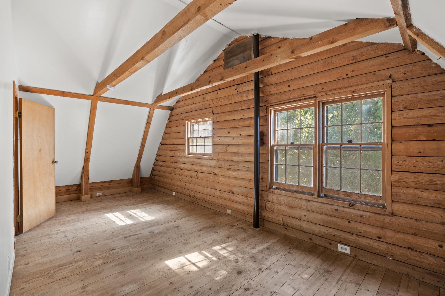 7721 Silent Path Road