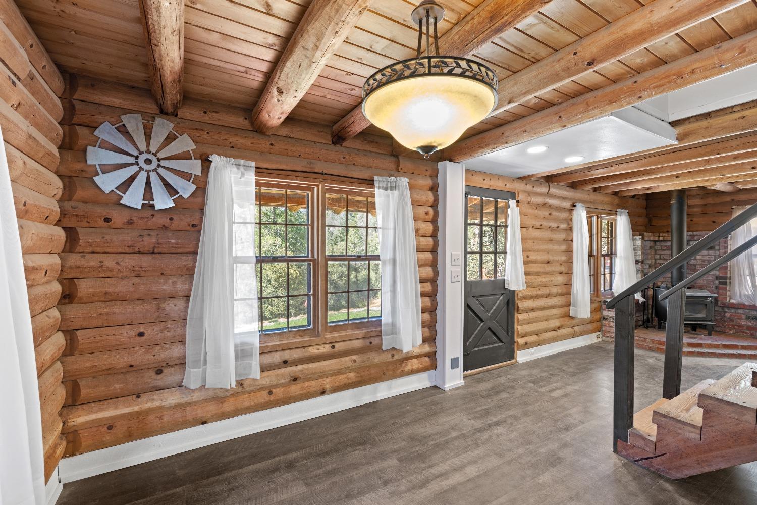 7721 Silent Path Road