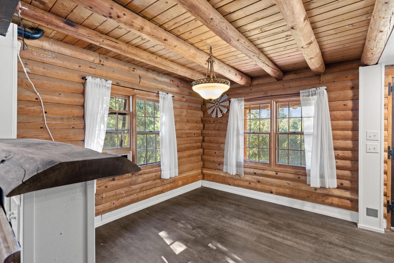 7721 Silent Path Road