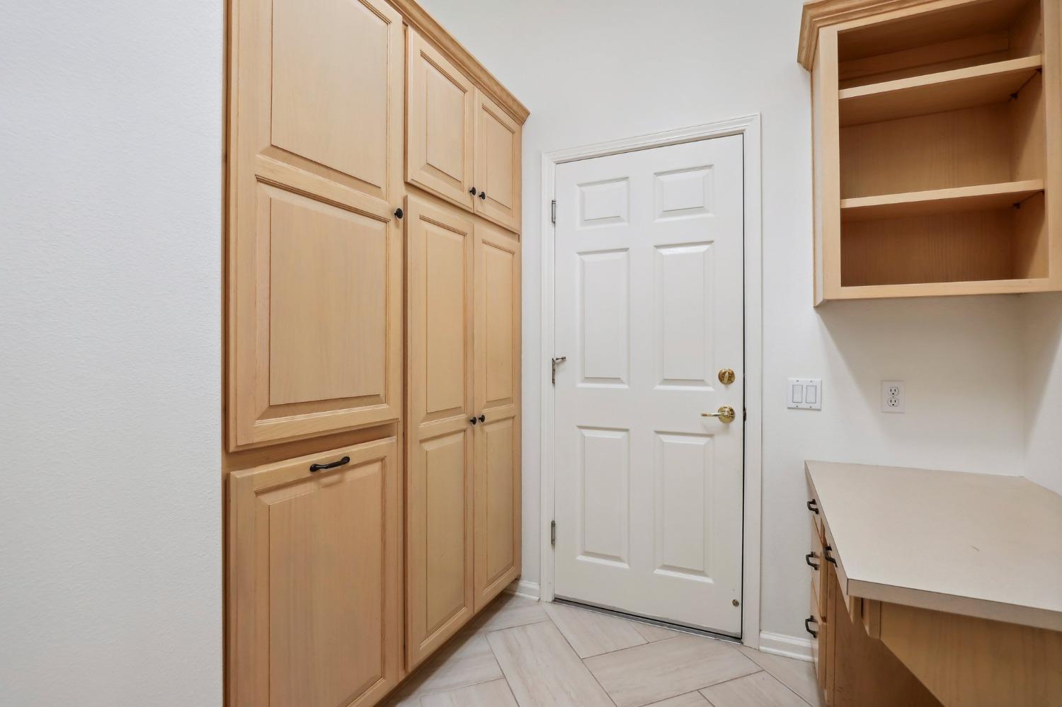 7165 Secret Garden Loop