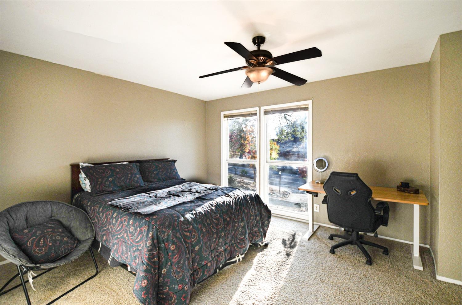 2923 Country Club Drive