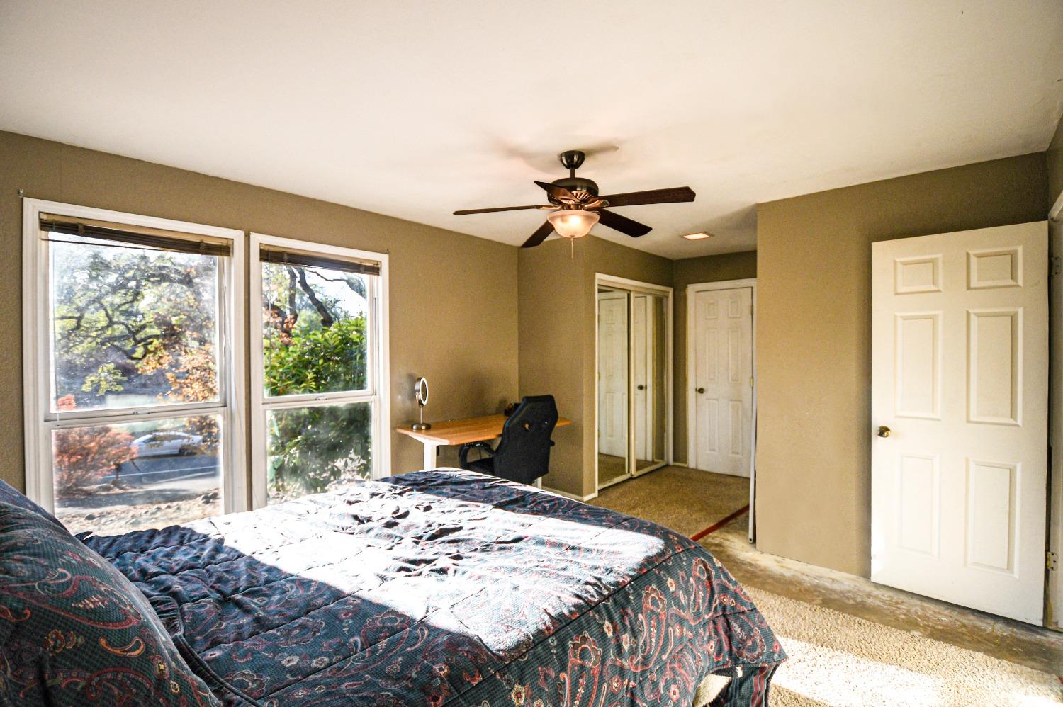 2923 Country Club Drive